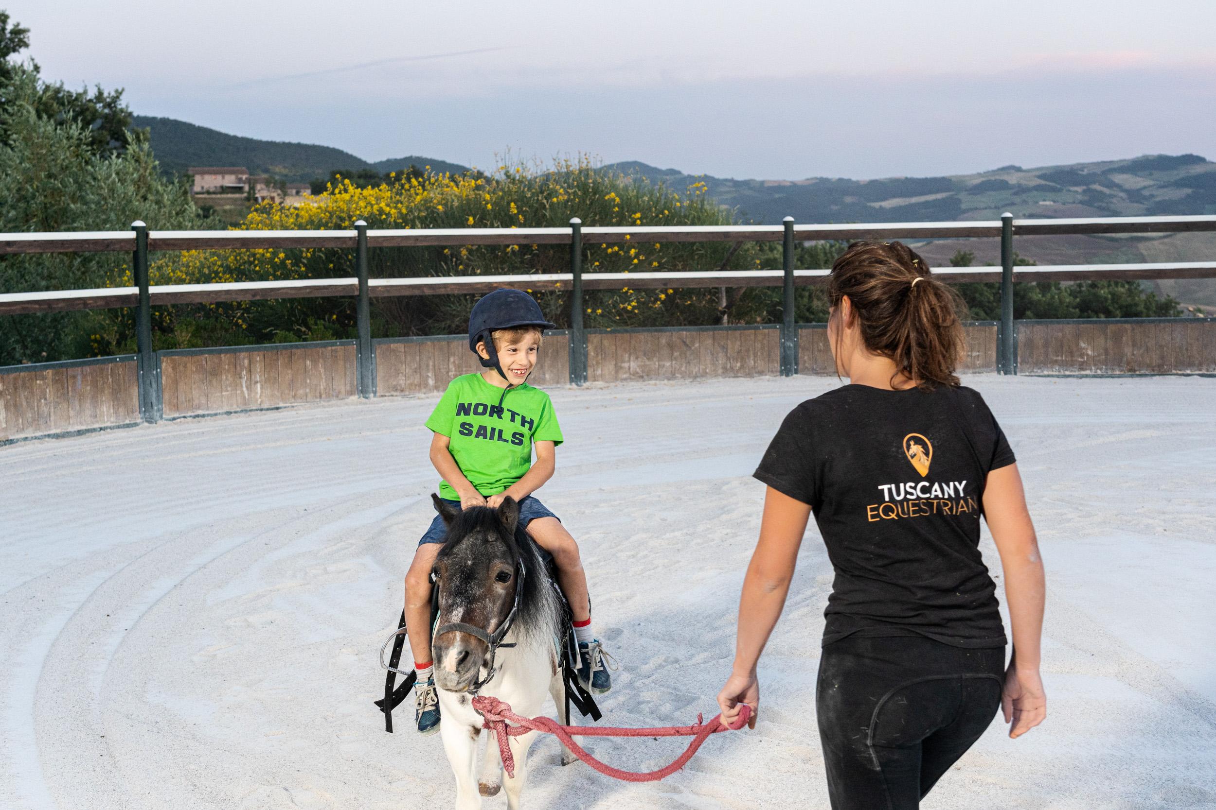 Podere Val D'Orcia - Tuscany Equestrian ซาร์เตอาโน ภายนอก รูปภาพ