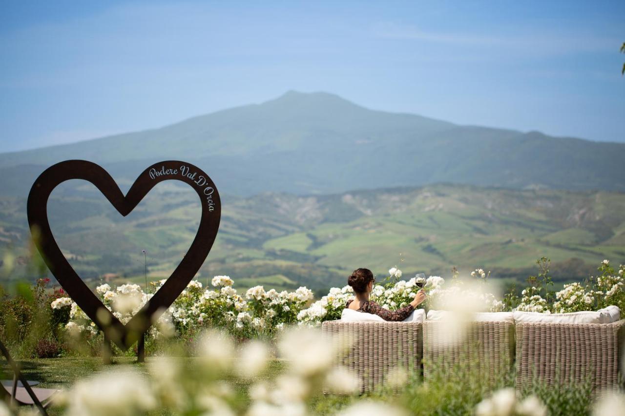 Podere Val D'Orcia - Tuscany Equestrian ซาร์เตอาโน ภายนอก รูปภาพ